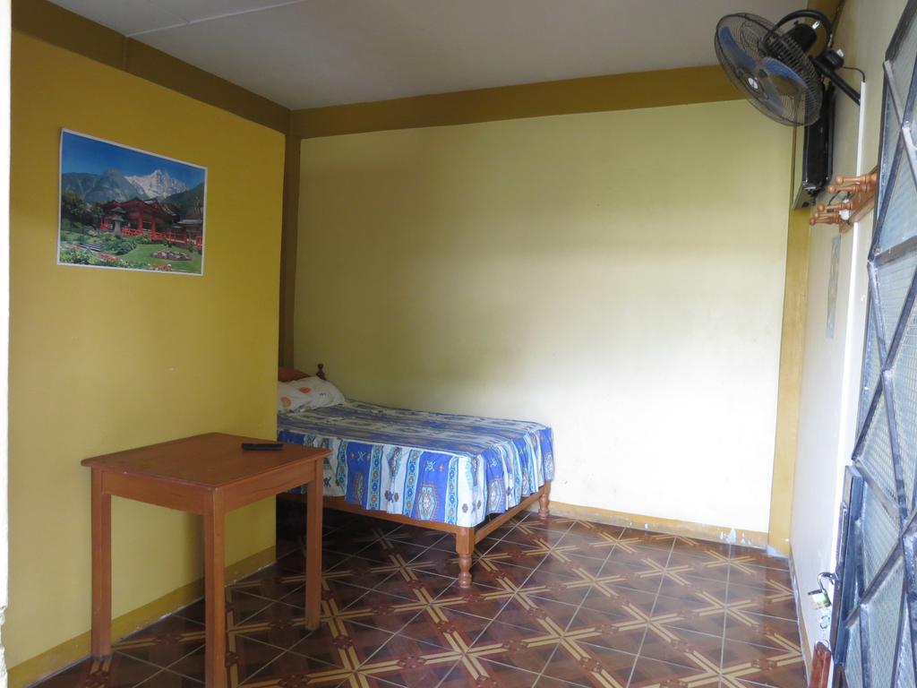 Tambopata Hostel Bambu Puerto Maldonado Bilik gambar