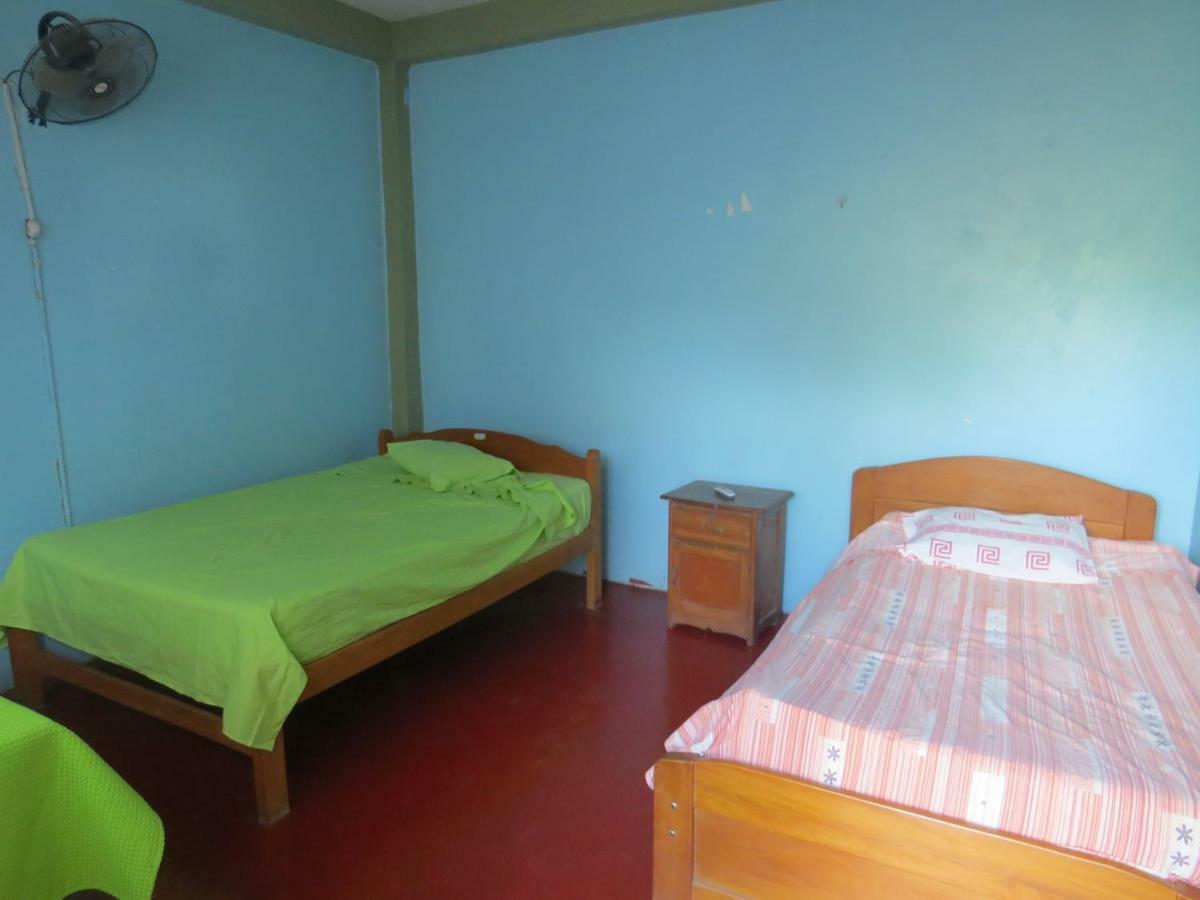 Tambopata Hostel Bambu Puerto Maldonado Luaran gambar
