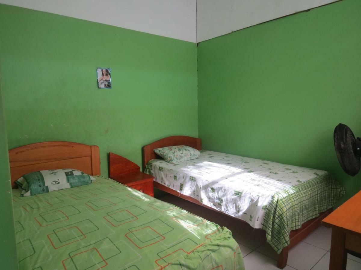Tambopata Hostel Bambu Puerto Maldonado Luaran gambar