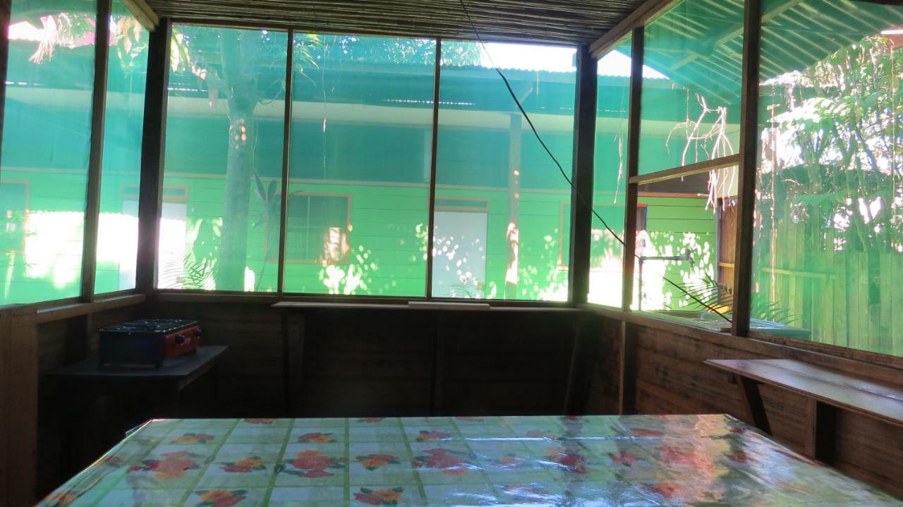 Tambopata Hostel Bambu Puerto Maldonado Luaran gambar