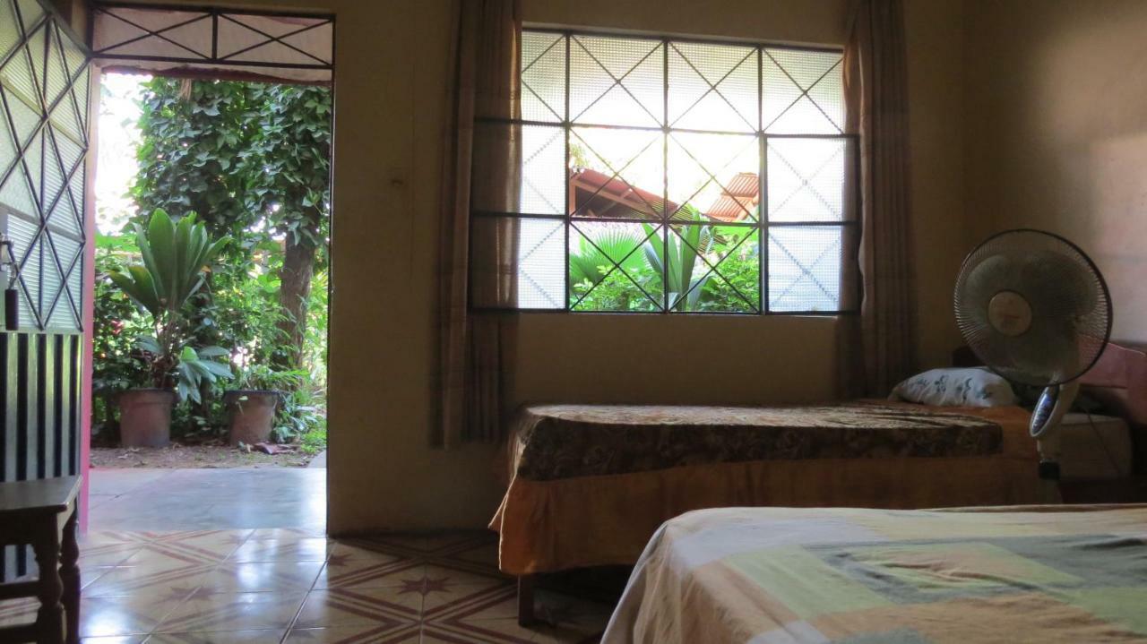 Tambopata Hostel Bambu Puerto Maldonado Luaran gambar